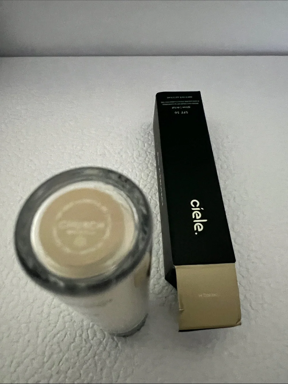 Ciele Glow & Protect - SPF 50 highlighter in color Church